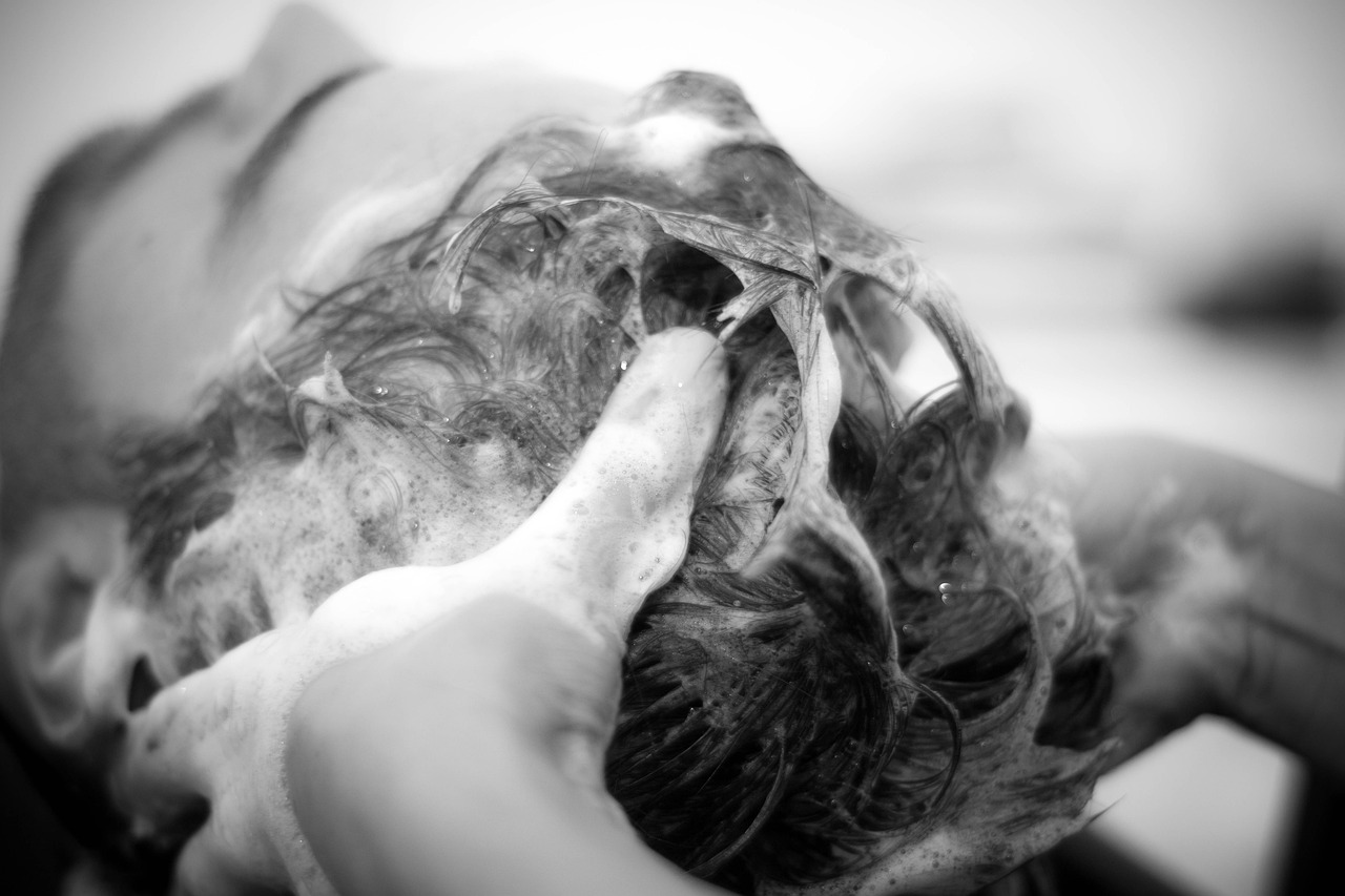 Quel est l'avantage du shampoing réparateur pour vos cheveux ?